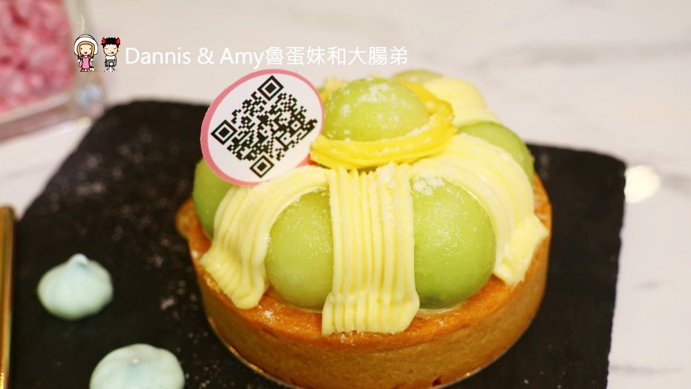 《新竹市區甜點推薦》甜甜雨法式甜點店。 在粉紅 x 大理石x 夢幻棉花雲空間下享受法國藍帶下午茶︱晶品城購物廣場1樓新竹火車站附近（影片）