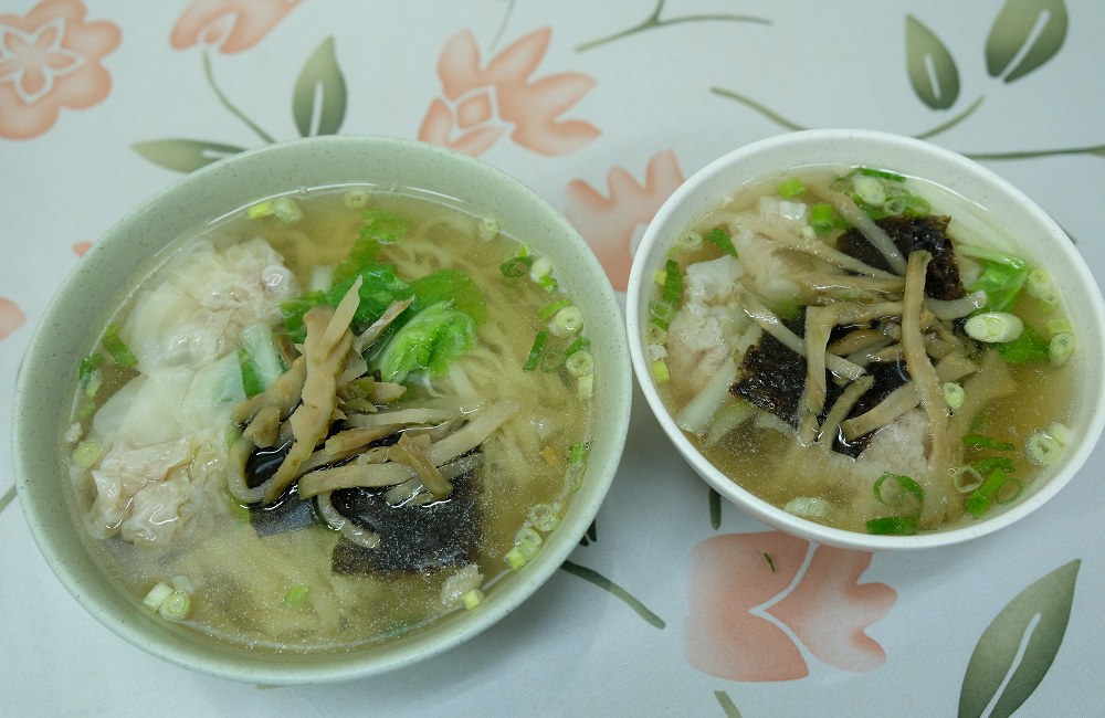 [嘉義]東區公明路 雞汁大餛飩皮薄肉鮮 珍品味麵食館 嘉義市東公有零售市場美食