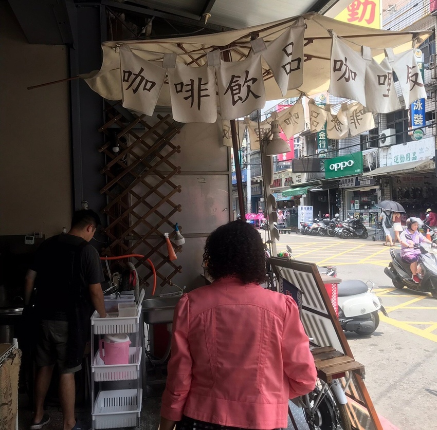 201999_190915_0002.jpg 201999_190915_0002.jpg