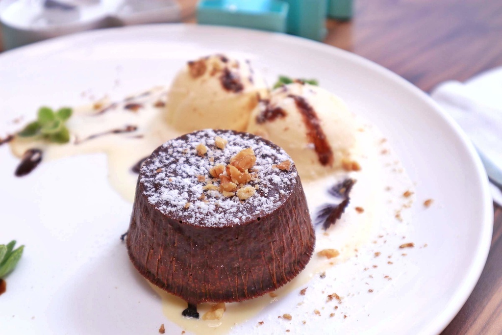 F&F仁愛.輕概念食飲/FIVE & FANTAST RENAI DINING IDEAS F&F仁愛.輕概念食飲/FIVE & FANTAST RENAI DINING IDEAS