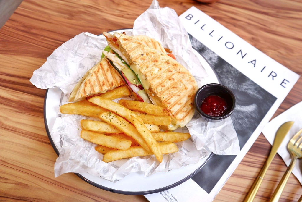 F&F仁愛.輕概念食飲/FIVE & FANTAST RENAI DINING IDEAS F&F仁愛.輕概念食飲/FIVE & FANTAST RENAI DINING IDEAS