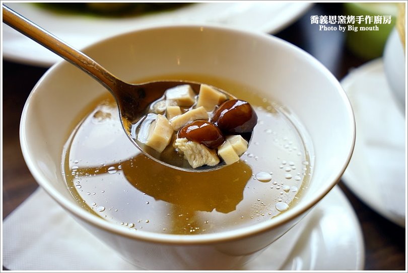 【基隆美食】喬義思choice窯烤手作廚房‧餐點多元、份量大口味好的聚餐首選!香料烤全雞、B.B.Q.炙烤豬肋排推薦! - 大口老師的走跳學堂!