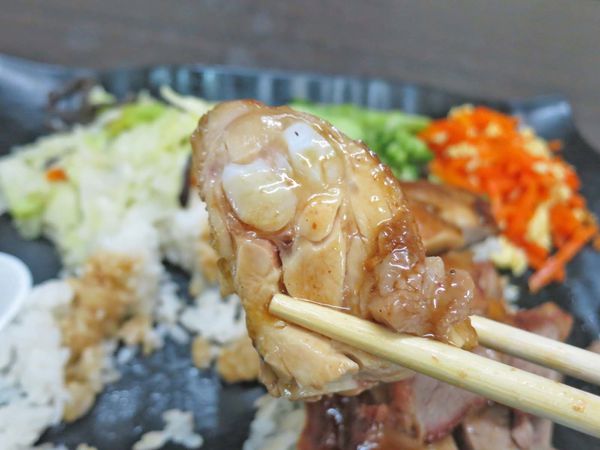 【台北美食】九隆港式燒臘-便宜又美味的燒臘店