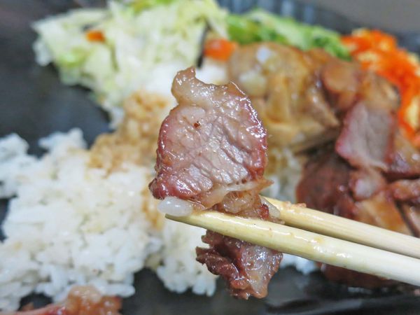 【台北美食】九隆港式燒臘-便宜又美味的燒臘店