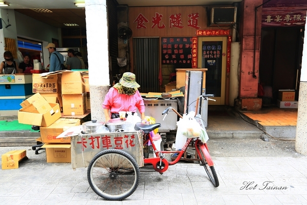 卡打車豆花：【澎湖美食】隨機現身街頭的古早味傳統豆花：卡打車豆花