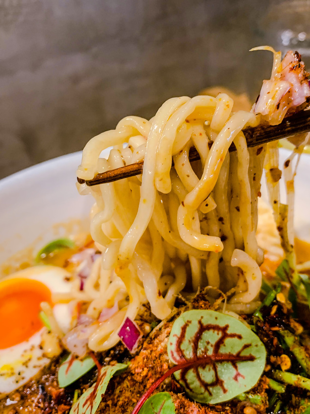 【三冬麵舖 （桃園市•桃園區）】辣味噌雞湯ラーメン NT$250