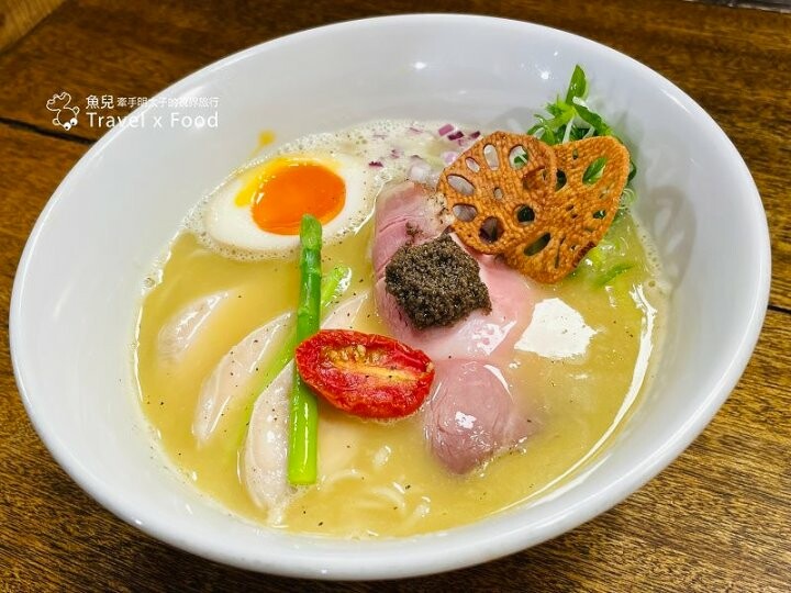 每週營業四天，排再久也要吃，巷仔內的一級棒特濃拉麵，還有世界第二好吃的焦糖布丁｜三冬麵舖 @魚兒 x 牽手明太子的「視」界旅行