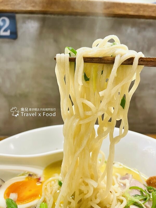 每週營業四天，排再久也要吃，巷仔內的一級棒特濃拉麵，還有世界第二好吃的焦糖布丁｜三冬麵舖 @魚兒 x 牽手明太子的「視」界旅行