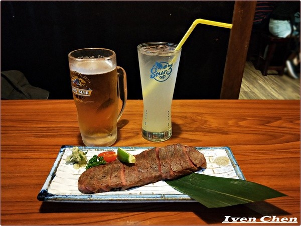 醬串-日式串燒居酒屋:《中山國小居酒屋》下班後的溫馨解壓小酌\清酒限時喝到飽\串燒美味平價的『醬串-日式串燒居酒屋』