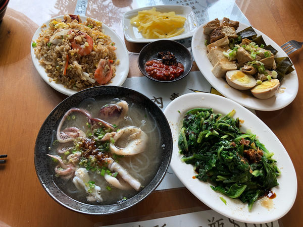 圓圓家出去玩—《新竹景點》放電遛小孩,放風箏保證不失敗《南寮漁港》戲水、觀浪、草地放風箏!