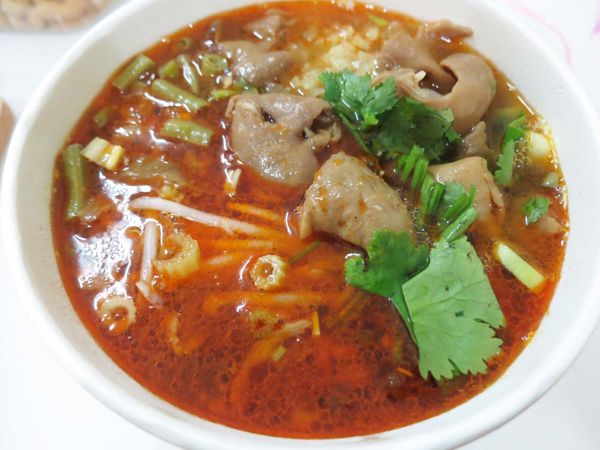 【蘆洲美食】川蜀冒菜-酸酸辣辣的酸辣粉