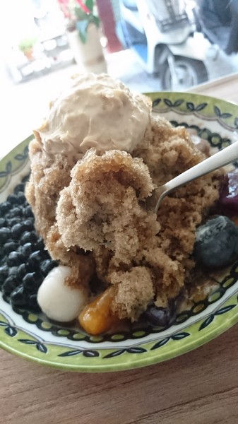 敘。Catch up：高雄~敘。Catch up~夏日平價甜點~必吃手作焦糖布丁~熱河街/高醫美食~