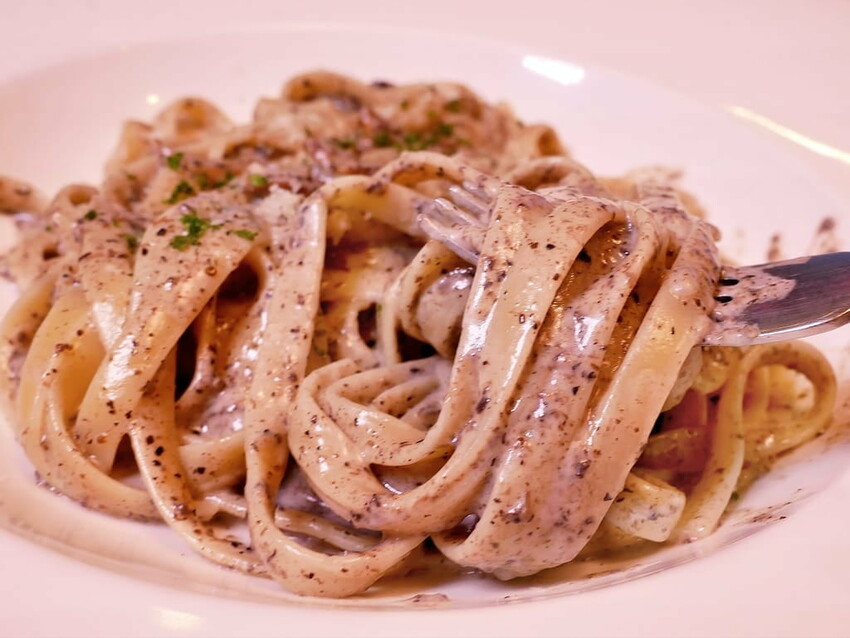 | 板橋咖啡廳 |  良師塾人文食飲 Literati cafe，商務聚餐好去處，寬敞舒適不限時，健康簡單推薦！