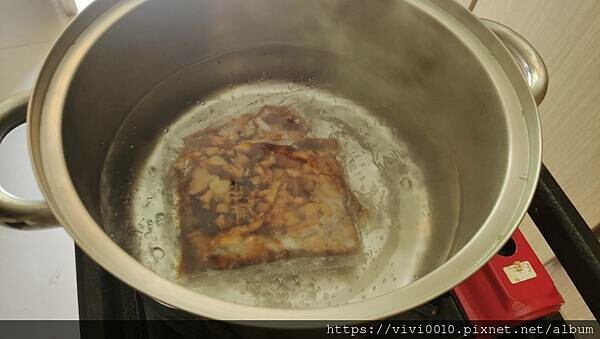 輕鬆方便的丸滿滷肉三寶米其林等級美味，宅在家不出門也能吃的道地台灣好滋味!露營、外食族都方便