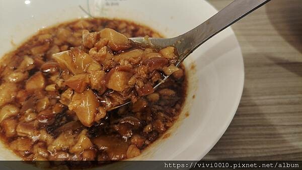 輕鬆方便的丸滿滷肉三寶米其林等級美味，宅在家不出門也能吃的道地台灣好滋味!露營、外食族都方便