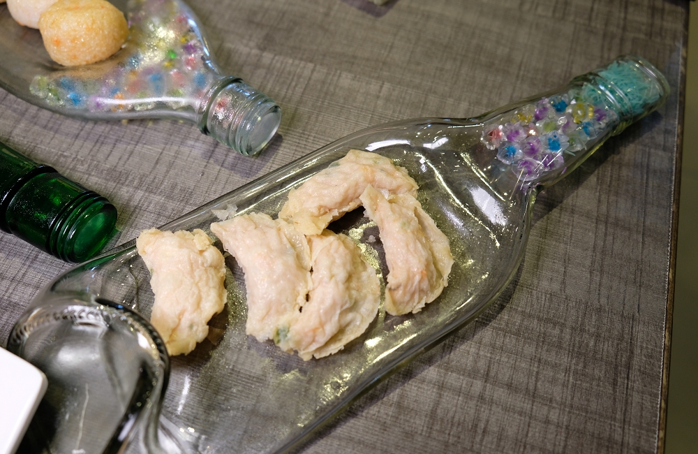 [台南]安平 玻璃牛溫體牛豬肉火鍋 玻璃花般的溫體牛肉 店家嚴選一般火鍋店吃不到的純手工火鍋料