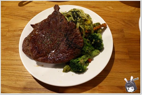 Aries Pasta：[食記]►新北中和區◄Aries Pasta平價義大利麵、超吸睛的摩天輪炸物分享餐、近中和環球購物中心