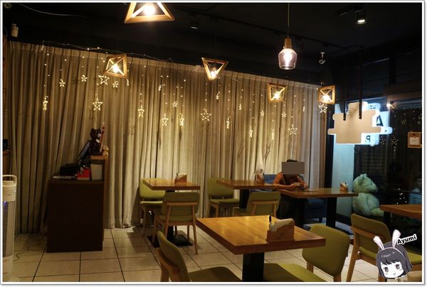 Aries Pasta：[食記]►新北中和區◄Aries Pasta平價義大利麵、超吸睛的摩天輪炸物分享餐、近中和環球購物中心