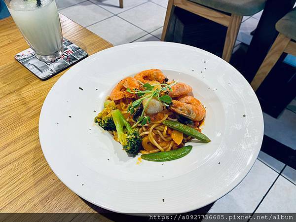 Aries pasta中和美食、中和親子寵物友善餐廳、中和環球百貨旁的平民美食【Aries Pasta】•提供許多桌遊的餐廳、高CP值、聚餐的好所在