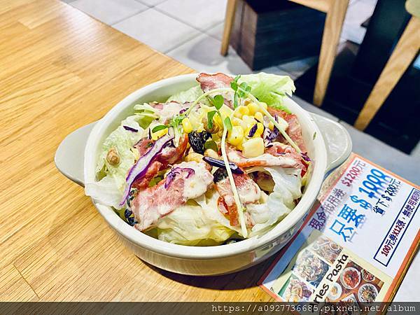 Aries pasta中和美食、中和親子寵物友善餐廳、中和環球百貨旁的平民美食【Aries Pasta】•提供許多桌遊的餐廳、高CP值、聚餐的好所在