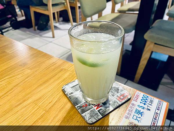 Aries pasta中和美食、中和親子寵物友善餐廳、中和環球百貨旁的平民美食【Aries Pasta】•提供許多桌遊的餐廳、高CP值、聚餐的好所在