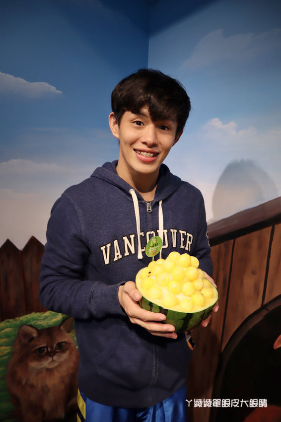 新竹冰店推薦一品菓坊,浮誇鮮果盅平價好吃,城隍廟附近最新拍照打卡點