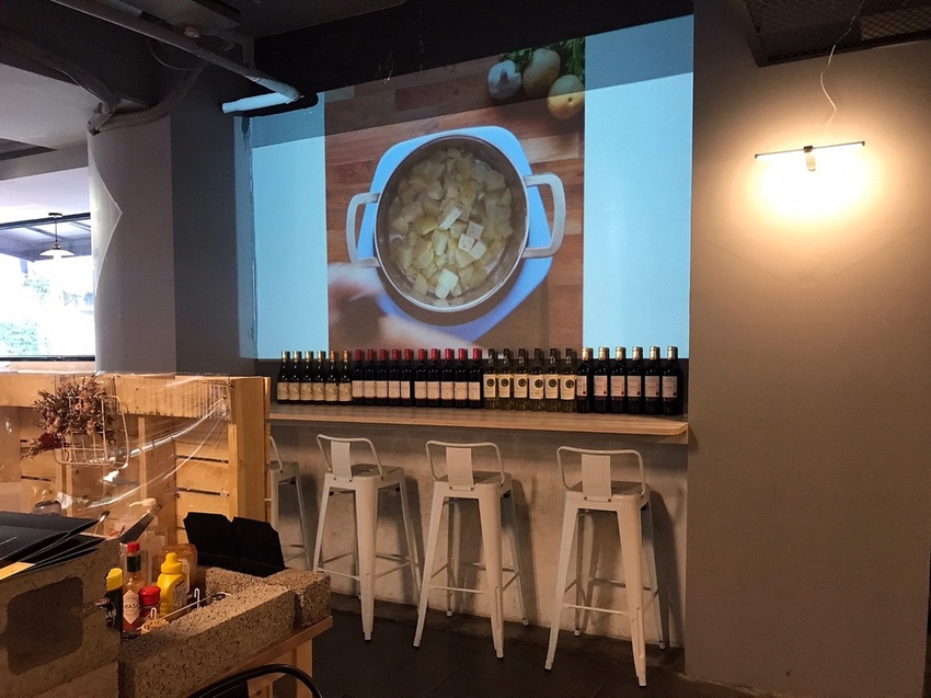 20180613_180613_0004.jpg 20180613_180613_0004.jpg