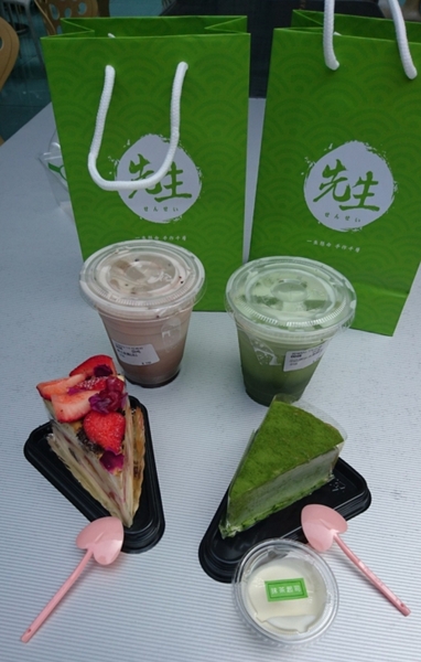 先生sensei(漢神巨蛋):高雄漢神巨蛋~先生sensei手作千層蛋糕~一生懸命 手作千層~下午茶的絕佳選擇~抹茶控必吃~