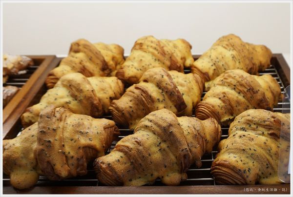 GC-7-Gontran Cherrier 松山店-蛋捲可頌.JPG