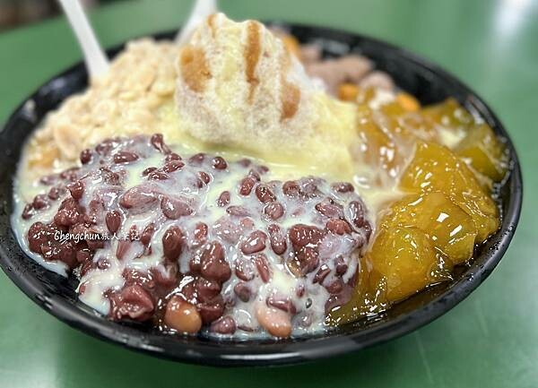 基隆冰品老店【活力站蒟蒻屋】夏天就是要超大碗剉冰!