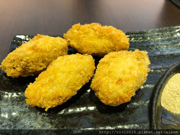 圓圓家愛吃貨—《南港美食》21種cp值超高丼飯,蔥跟肉滿到看不到飯,新丼就馬上行動!