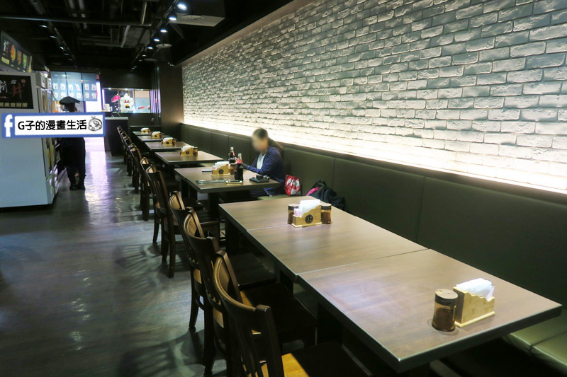 新丼日式丼飯專賣店-南港店CITY LINK 環境座位