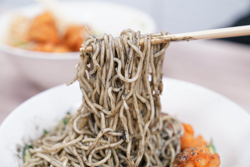 初麵炸雞涼麵 (11)