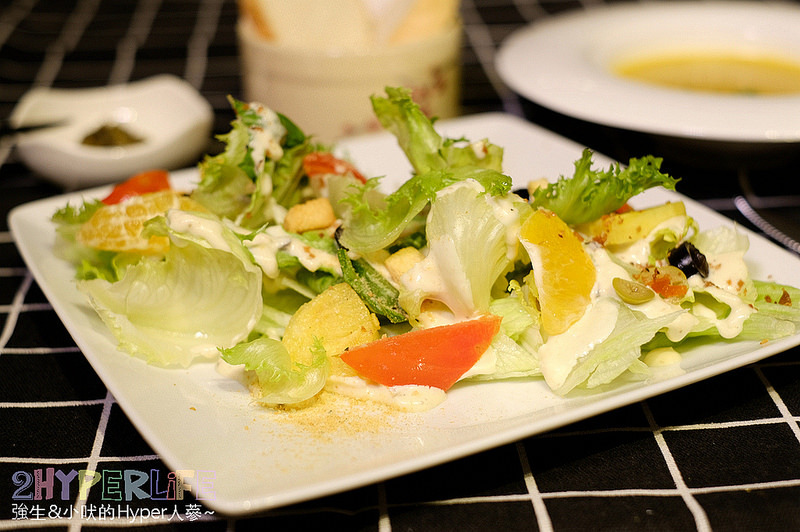 台中好吃餐酒館,台中美食,台中西區餐酒館,台中餐酒館,台中餐酒館推薦,高冠咖啡餐酒館,高冠餐酒館價格,高冠餐酒館菜單 @強生與小吠的Hyper人蔘~