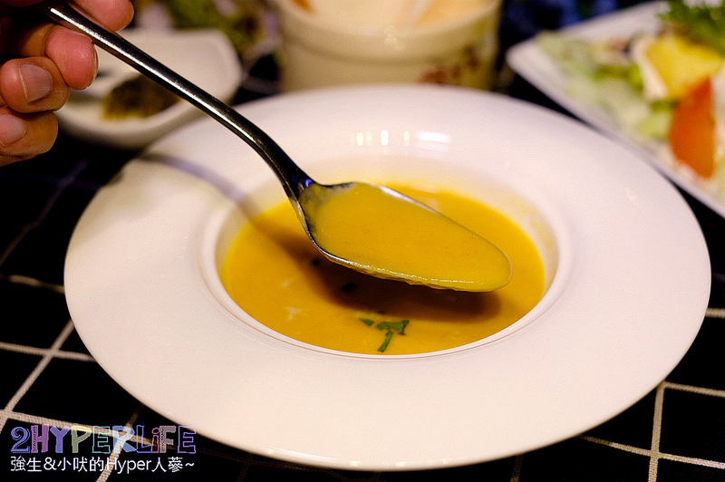 台中好吃餐酒館,台中美食,台中西區餐酒館,台中餐酒館,台中餐酒館推薦,高冠咖啡餐酒館,高冠餐酒館價格,高冠餐酒館菜單 @強生與小吠的Hyper人蔘~