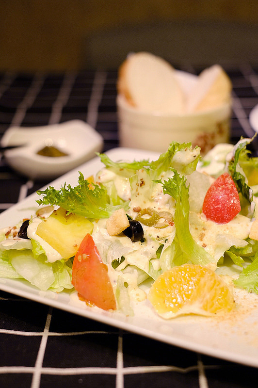 台中好吃餐酒館,台中美食,台中西區餐酒館,台中餐酒館,台中餐酒館推薦,高冠咖啡餐酒館,高冠餐酒館價格,高冠餐酒館菜單 @強生與小吠的Hyper人蔘~