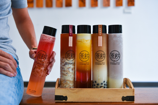 原飲：台中西屯區美食-梨子咖啡館旗下新品牌，飲品採用原礦家農法無農藥茶葉及新鮮水果，全系列飲品加珍珠0元！