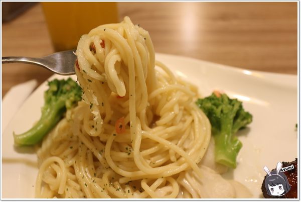 NU PASTA(台中雙十店)：[食記]►台中北區◄NU PASTA 義式美食台中雙十店/義大利麵/焗烤/吐司盒子/義式千層披薩套餐