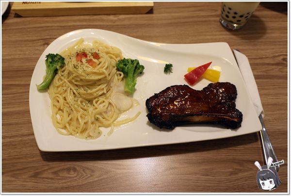 NU PASTA(台中雙十店)：[食記]►台中北區◄NU PASTA 義式美食台中雙十店/義大利麵/焗烤/吐司盒子/義式千層披薩套餐