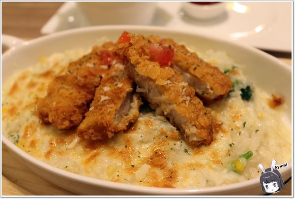 NU PASTA(台中雙十店)：[食記]►台中北區◄NU PASTA 義式美食台中雙十店/義大利麵/焗烤/吐司盒子/義式千層披薩套餐