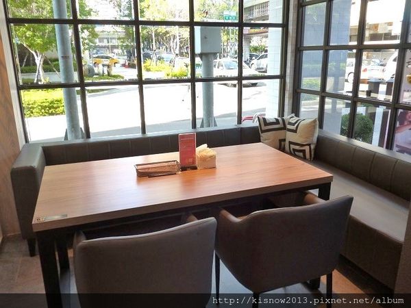 nu8-室內.JPG nu8-室內.JPG