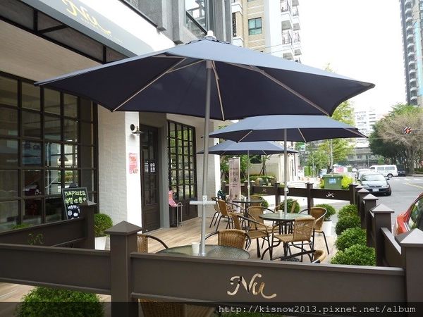 nu74-戶外.JPG nu74-戶外.JPG