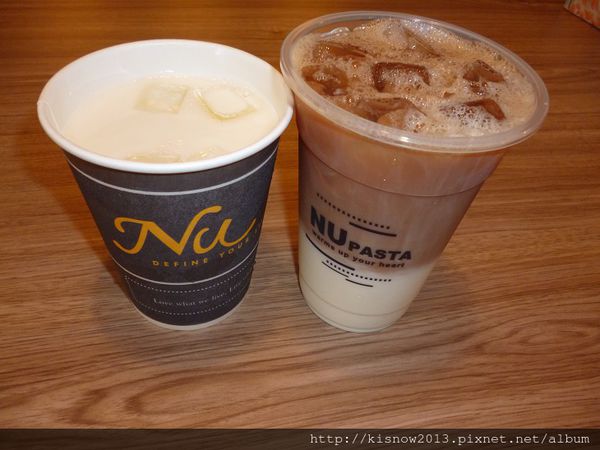 nu68-鮮奶和紅茶拿.JPG nu68-鮮奶和紅茶拿.JPG