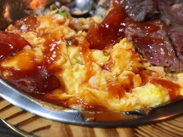 晨間朝食 極餓番茄滑蛋牛魔王