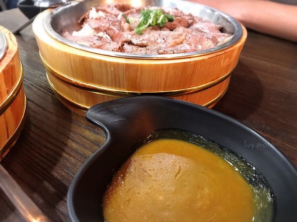 晨間朝食 極餓牛魔王