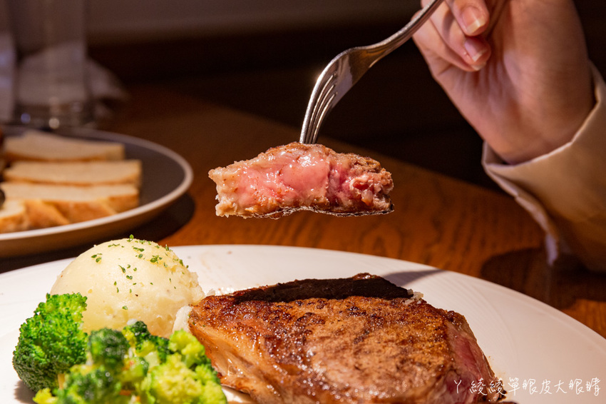 新竹竹北牛排店|傑克兄弟牛排館竹北店,新鮮冷藏手切美國牛排千元有找,最便宜390元起