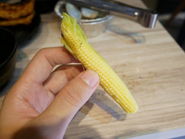 牙打燒肉:牙打燒肉-蘆洲長榮路上新開燒肉吃到飽 環境整潔明亮 餐點選擇多且食材新鮮 朋友聚餐的好地方