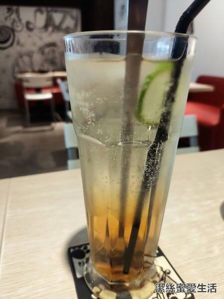 烈日LAZY比利時鬆餅 蜂蜜青梅果醋氣泡飲