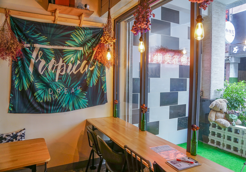 [高雄]咖桃屋-隱藏巷弄趣味早午餐小店!一起來找網美在哪兒 - 美食好芃友