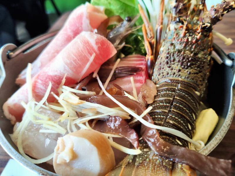 想吃鍋精緻百元鍋 味噌龍蝦鍋